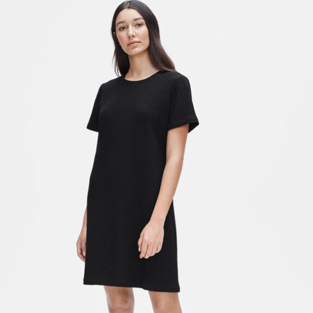 Eileen Fisher black tensely & organic cotton honeycomb shift dress size M